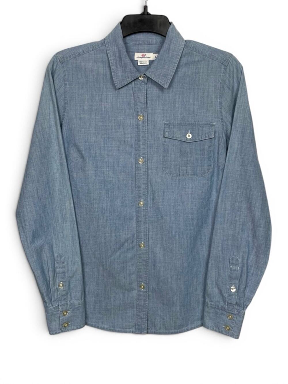 Vineyard Vines Women’s Chambray fitted denim Button-Up Shirt - Light Blue size 2